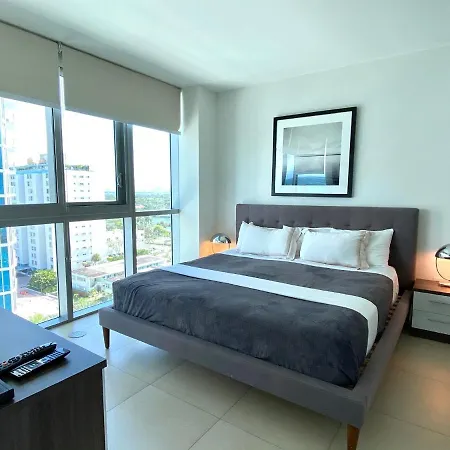 Monte Carlo Suites In Miami Beach Exterior photo
